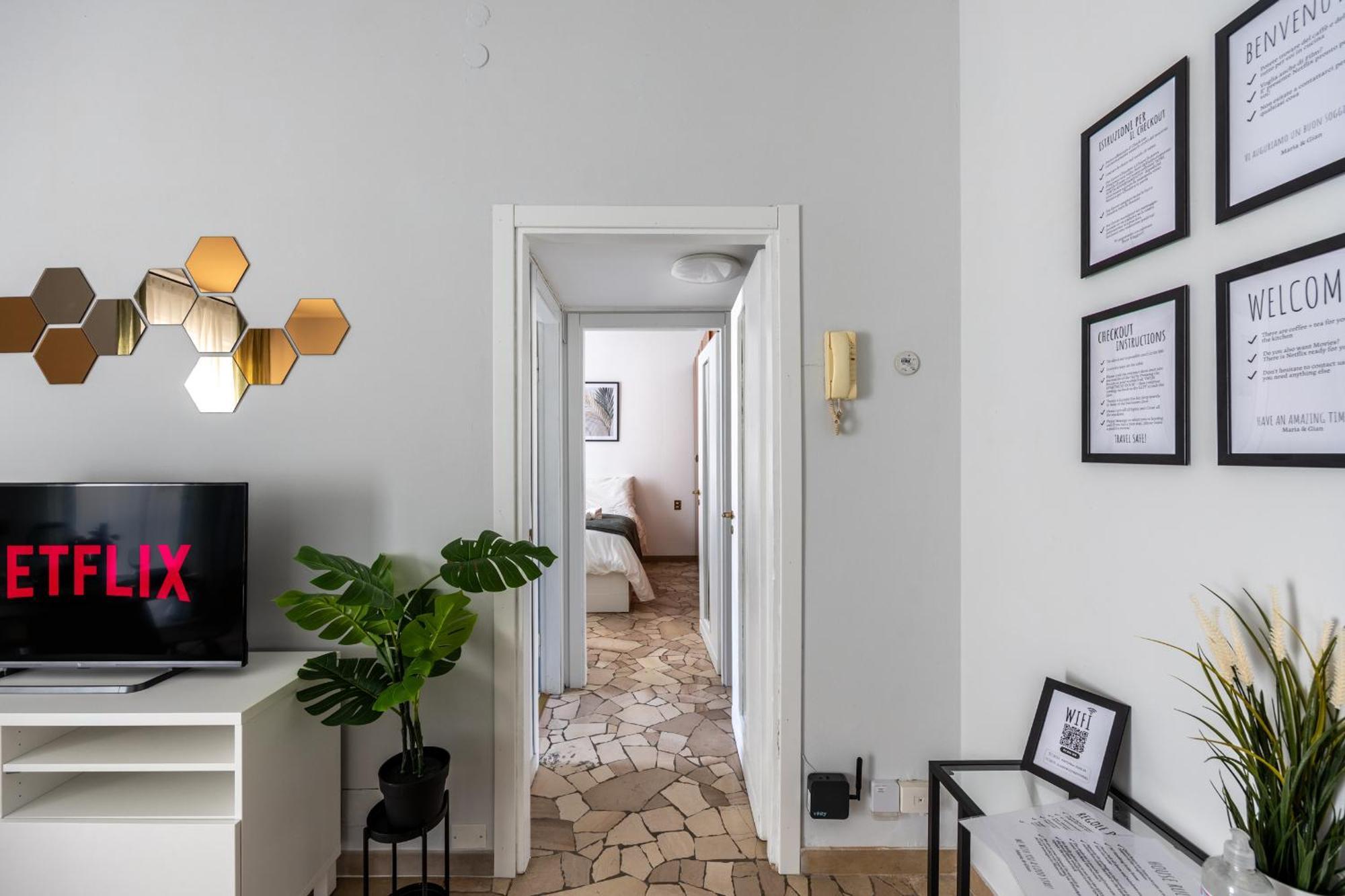 8 Min Dalla Metro Casa Elegante Con Netflix E Wifi Милан Экстерьер фото