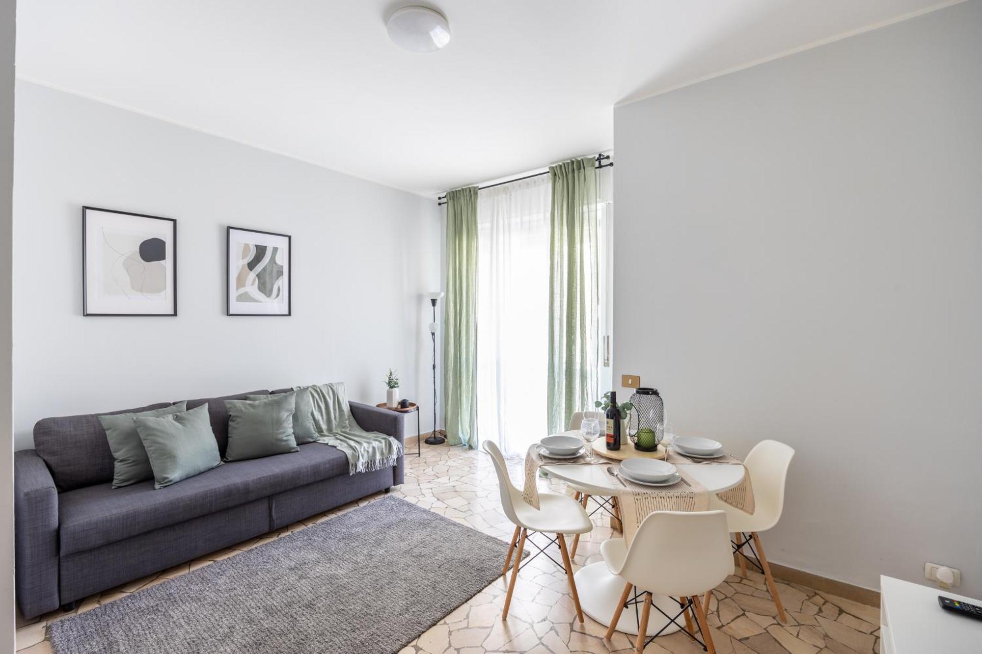 8 Min Dalla Metro Casa Elegante Con Netflix E Wifi Милан Экстерьер фото