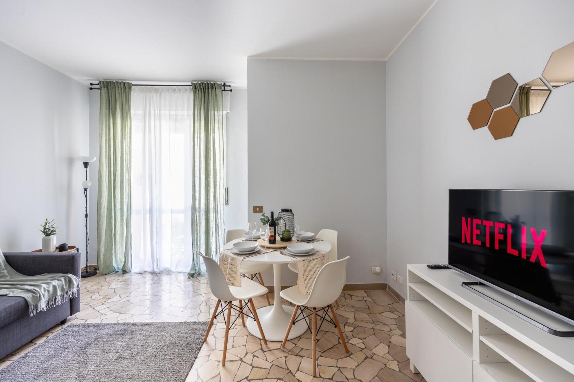 8 Min Dalla Metro Casa Elegante Con Netflix E Wifi Милан Экстерьер фото